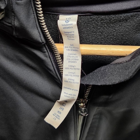 Lululemon Feelin’ Frosty Softshell Jacket – Black – Size 10 - Picture 2 of 5